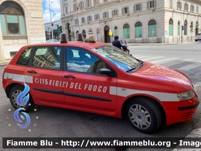 Fiat Stilo II serie
Vigili del Fuoco
Comando Provinciale di Prato
VF 23119
Parole chiave: Fiat Stilo_IIserie VF23119