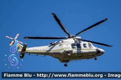 Agusta Westland AW139
Guardia di Finanza
Reparto Operativo Aereonavale
Centro di Aviazione Pratica Di Mare
Volpe 401
Parole chiave: Agusta-Westland AW139 Volpe401