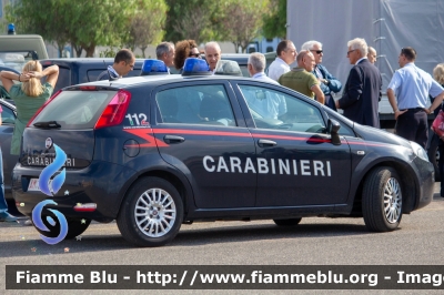 Fiat Punto VI serie
Carabinieri
Polizia Militare presso Aeronautica Militare
Pratica di Mare
AM CR 416
Parole chiave: Fiat Punto_VIserie AMCR416