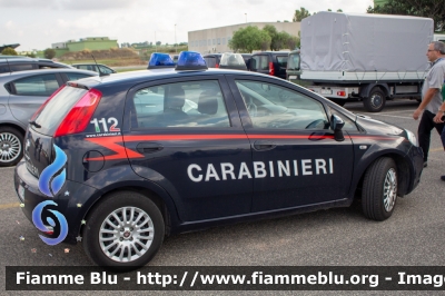 Fiat Punto VI serie
Carabinieri
Polizia Militare presso Aeronautica Militare
Pratica di Mare
AM CR 416
Parole chiave: Fiat Punto_VIserie AMCR416