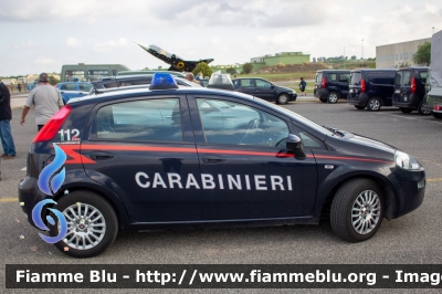 Fiat Punto VI serie
Carabinieri
Polizia Militare presso Aeronautica Militare
Pratica di Mare
AM CR 416
Parole chiave: Fiat Punto_VIserie AMCR416