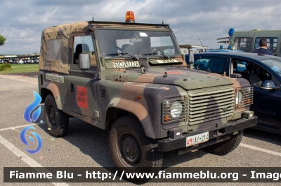 Land Rover Defender 90
Aeronautica Militare Italiana
Sicurezza Volo
Comando Aeroporto di Pratica di Mare
AM AI 214
Parole chiave: Land-Rover Defender_90 AMAI214