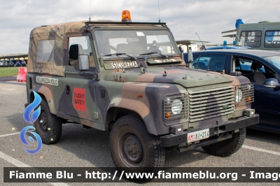 Land Rover Defender 90
Aeronautica Militare Italiana
Sicurezza Volo
Comando Aeroporto di Pratica di Mare
AM AI 214
Parole chiave: Land-Rover Defender_90 AMAI214