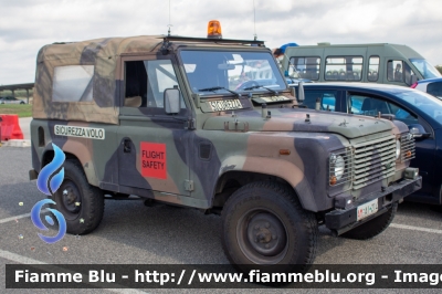 Land Rover Defender 90
Aeronautica Militare Italiana
Sicurezza Volo
Comando Aeroporto di Pratica di Mare
AM AI 214
Parole chiave: Land-Rover Defender_90 AMAI214