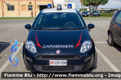 Fiat Punto VI serie
Carabinieri
Polizia Militare presso Aeronautica Militare
Pratica di Mare
AM CR 389
Parole chiave: Fiat Punto_VIserie AMCR398