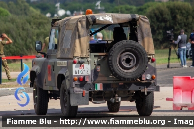 Land Rover Defender 90
Aeronautica Militare Italiana
Sicurezza Volo
Comando Aeroporto di Pratica di Mare
AM AI 214
Parole chiave: Land-Rover Defender_90 AMAI214