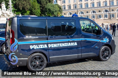 Fiat Nuovo Talento
Polizia Penitenziaria
Veicolo per Traduzione Detenuti
POLIZIA PENITENZIARIA P 003
Parole chiave: Fiat Nuovo_Talento POLIZIAPENITENZIARIAP003