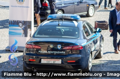 Alfa Romeo 159
Polizia Penitenziaria
Servizio Traduzioni e Piantonamenti
POLIZIA PENITENZIARIA 137 AF
Parole chiave: Alfa-Romeo / 159 / POLIZIAPENITENZIARIA137AF