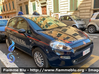 Fiat Punto VI serie
Carabinieri
Comando Carabinieri Banca d'Italia
CC DT 744
Parole chiave: Fiat / / / Punto_VIserie / / / CCDT744