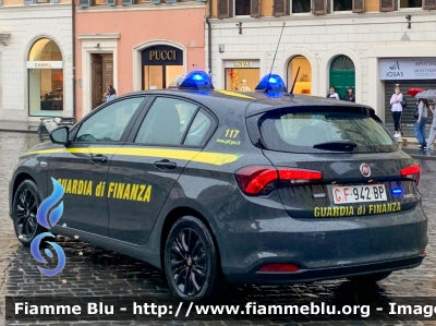 Fiat Nuova Tipo
Guardia di Finanza
Allestimento NCT Nuova Carrozzeria Torinese
Decorazione Grafica Artlantis
GdiF 942 BP

Parole chiave: Fiat Nuova_Tipo GdiF942BP