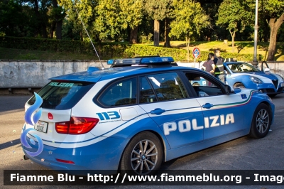 Bmw 318 Touring F31 restyle
Polizia di Stato
Polizia Stradale
Allestimento Marazzi
Decorazione grafica Artlantis
POLIZIA M0306
1000 miglia 2019
Parole chiave: Bmw 318_Touring_F31_restyle POLIZIAM0306 1000_miglia_2019