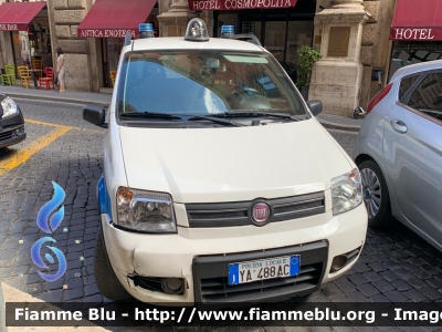 Fiat Nuova Panda 4x4 I serie
Polizia Municipale
Comune di Rocca di Papa (Rm)
POLIZIA LOCALE YA 488 AC
Parole chiave: Fiat / Nuova_Panda_4x4_Iserie POLIZIALOCALEYA488AC