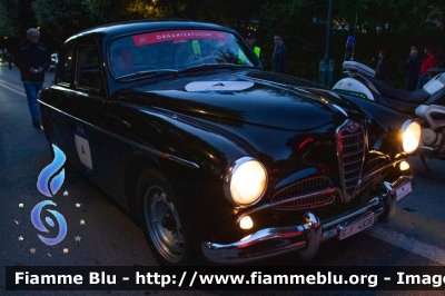 Alfa Romeo 1900
Guardia di Finanza
Anno 1954
GdiF 4938
Mille Miglia 2019
Parole chiave: Alfa-Romeo 1900 GdiF4938 Mille_Miglia_2019