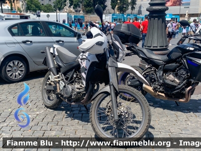 Yamaha XT660R
Polizia Roma Capitale
Parole chiave: Yamaha XT660R