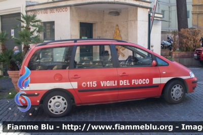 Volkswagen Sharan II serie
Vigili del Fuoco
Comando Provinciale di Roma
VF 24609
Parole chiave: Volkswagen Sharan_IIserie VF24609