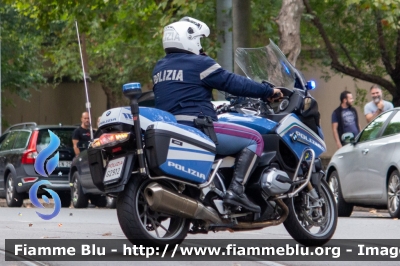 BMW R1200RT II serie
Polizia di Stato
Polizia Stradale
POLIZIA G2912
Parole chiave: BMW R1200RT_IIserie POLIZIAG2912