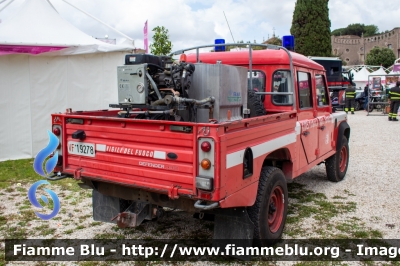 Land Rover Defender 130
Vigili del Fuoco
Comando Provinciale di Roma
Distaccamento Cittadino La Rustica - 5C
Antincendio Boschivo
Modulo Boschivo allestimento BAI
VF 19278
Parole chiave: Land-Rover Defender_130 VF19278