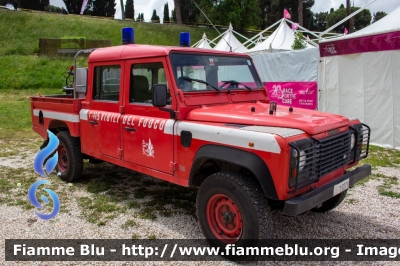 Land Rover Defender 130
Vigili del Fuoco
Comando Provinciale di Roma
Distaccamento Cittadino La Rustica - 5C
Antincendio Boschivo
Modulo Boschivo allestimento BAI
VF 19278
Parole chiave: Land-Rover Defender_130 VF19278