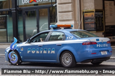 Alfa Romeo 159
Polizia di Stato
Polizia Stradale
POLIZIA F7308
Parole chiave: Alfa-Romeo 159 POLIZIAF7308