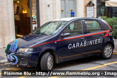 Fiat Punto II serie
Carabinieri
Nucleo Banca d'Italia
CC BT 443
Parole chiave: Fiat Punto_IIserie CCBT443