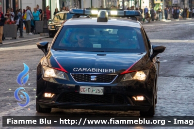 Seat Leon III serie
Carabinieri
Nucleo Operativo Radiomobile
Allestita NCT Nuova Carrozzeria Torinese
Decorazione Grafica Artlantis
CC DJ 250
Parole chiave: Seat Leon_IIIserie CCDJ250