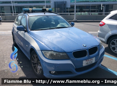 Bmw 320 Touring E91 restyle
Polizia di Stato
Polizia di Frontiera presso l'Aeroporto di Fiumicino
POLIZIA H6306
Parole chiave: Bmw 320_Touring_E91_restyle POLIZIAH6306