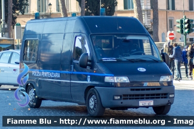 Fiat Ducato Maxi II serie
Polizia Penitenziaria
Automezzo Protetto per il Trasporto di Detenuti
POLIZIA PENITENZIARIA 421 AD
Parole chiave: Fiat Ducato_Maxi_IIserie POLIZIAPENITENZIARIA421AD