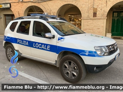 Dacia Duster I serie restyle
Polizia Municipale
Comune di Mondavio (PU)
Allestimento Celiani
POLIZIA LOCALE YA 008 AM
Parole chiave: Dacia / Duster_Iserie_restyle / POLIZIALOCALEYA008AM