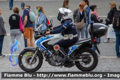 Honda Transalp
Polizia Municipale Napoli
Parole chiave: Honda Transalp