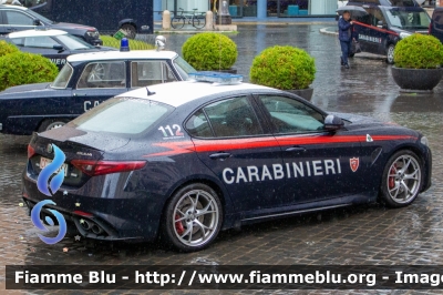 Alfa Romeo Nuova Giulia Quadrifoglio
Carabinieri
Nucleo Operativo Radiomobile Roma
CC DK 554
Parole chiave: Alfa-Romeo / Nuova_Giulia_Quadrifoglio / CCDK554