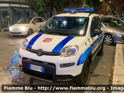 Fiat Nuova Panda 4x4 II serie
Polizia Roma Capitale
Nucleo Radiomobile
Allestimento Elevox
Parole chiave: Fiat / Nuova_Panda_4x4_IIserie