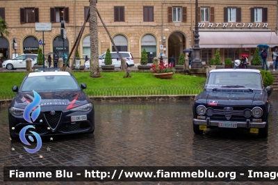 Alfa Romeo Nuova Giulia Quadrifoglio
Carabinieri
Nucleo Operativo Radiomobile Roma
CC DK 554
Parole chiave: Alfa-Romeo / Nuova_Giulia_Quadrifoglio / CCDK554