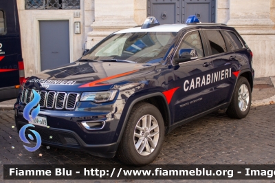 Jeep Grand Cherokee
Carabinieri
Aliquote di Primo Intervento
Allestimento Repetti
Decorazione Grafica Artlantis
CC DV 509
Parole chiave: Jeep Grand_Cherokee CCDV509