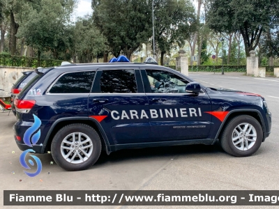 Jeep Grand Cherokee
Carabinieri
Aliquote di Primo Intervento
Allestimento Repetti
Decorazione Grafica Artlantis
CC EC 069
Parole chiave: Jeep / Grand_Cherokee / CCEC069