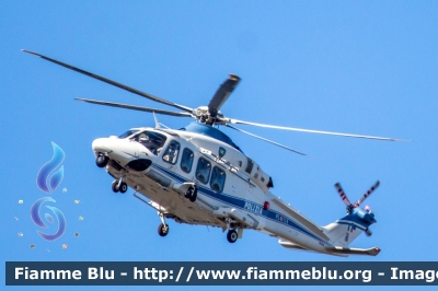 Agusta Westland AW139
Polizia di Stato
Servizio Aereo
I Reparto Volo - Roma
PS 114
Parole chiave: Agusta-Westland AW139 PS114