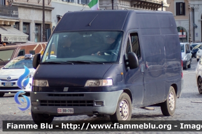 Fiat Ducato II serie
Carabinieri
Reggimento Corazzieri
CC BB 786
Parole chiave: Fiat Ducato_IIserie CCBB786