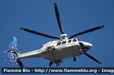 Agusta Westland AW139
Polizia di Stato
Servizio Aereo
I Reparto Volo - Roma
PS 114
Parole chiave: Agusta-Westland / / / / / / / AW139 / / / / / / / PS114