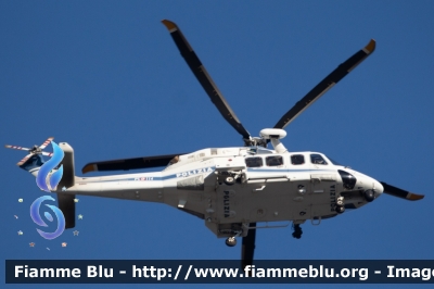 Agusta Westland AW139
Polizia di Stato
Servizio Aereo
I Reparto Volo - Roma
PS 114
Parole chiave: Agusta-Westland / / / / / / / AW139 / / / / / / / PS114