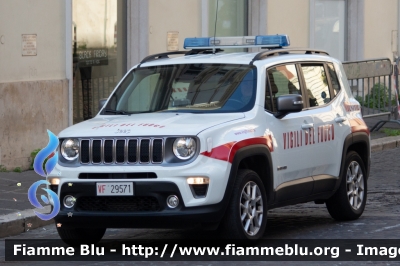 Jeep Renegade restyle
Vigili del Fuoco
Comando Provinciale di Roma
Nucleo Soccorso Subacqueo Acquatico
Nucleo Sommozzatori
VF 29571
Parole chiave: Jeep / Renegade_restyle / VF29571