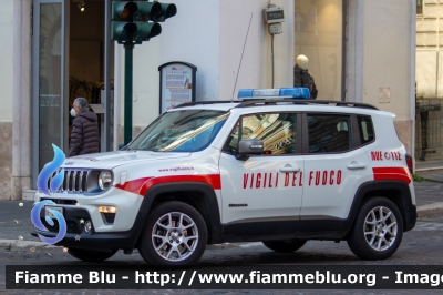 Jeep Renegade restyle
Vigili del Fuoco
Comando Provinciale di Roma
Nucleo Soccorso Subacqueo Acquatico
Nucleo Sommozzatori
VF 29571
Parole chiave: Jeep / Renegade_restyle / VF29571