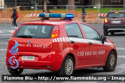 Fiat Grande Punto
Vigili del Fuoco
Comando Provinciale di Roma
Scuole Centrali Antincendio Roma Capannelle
VF 25060
Parole chiave: Fiat / Grande_Punto / VF25060