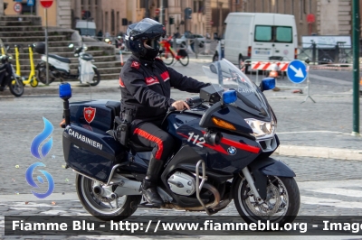 Bmw R1200RT III serie
Carabinieri
Polizia Militare presso l'Esercito
EI A2371
Parole chiave: Bmw R1200RT_IIIserie EI A2371