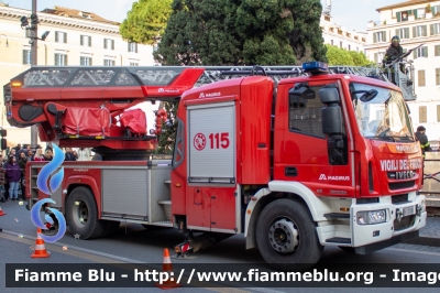 Iveco EuroCargo 180E32 III serie
Vigili del Fuoco
Comando Provinciale di Roma
Via Genova-Centrale
AutoScala M39L da 39 metri allestimento Magirus
VF 27498
Parole chiave: Iveco EuroCargo_180E32_IIIserie VF27498