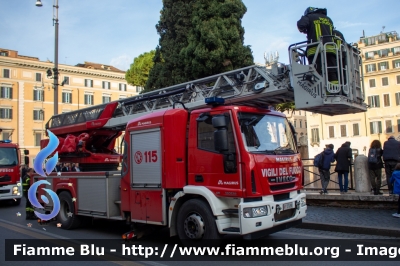 Iveco EuroCargo 180E32 III serie
Vigili del Fuoco
Comando Provinciale di Roma
Via Genova-Centrale
AutoScala M39L da 39 metri allestimento Magirus
VF 27498
Parole chiave: Iveco EuroCargo_180E32_IIIserie VF27498