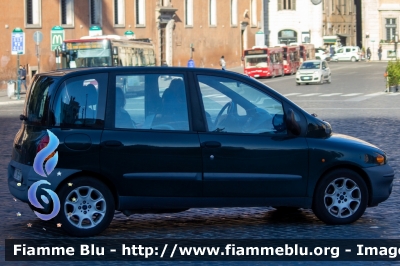 Fiat Multipla I serie
Esercito Italiano
EI BF 919
Parole chiave: Fiat Multipla_Iserie EIBF919