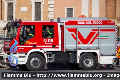 Iveco EuroCargo 120E25 IV serie - NewCity 2020
Vigili del Fuoco
Comando Provinciale di Roma - 1A
AutoPompaSerbatoio allestimento Magirus
Mezzo celebrativo 80° anno di fondazione del Corpo Nazionale
VF 30000
Parole chiave: Iveco EuroCargo_120E25_IVserie_NewCity_2020 VF30000