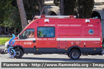 Iveco Daily V serie
Vigili del Fuoco
Comando Provinciale di Roma
Nucleo Sommozzatori
Allestimento Elevox
VF 27074
Parole chiave: Iveco Daily_Vserie VF27074