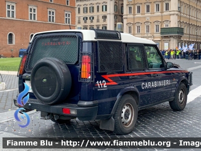 Land Rover Discovery II serie restyle
Carabinieri
VIII Reggimento "Lazio"
Allestimento Marazzi
CC BT 937
Parole chiave: Land-Rover / / / / / / / Discovery_IIserie_restyle / / / / / / / CCBT937