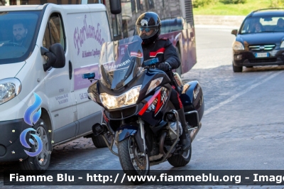 Bmw R1200RT III Serie
Carabinieri
Nucleo Operativo Radiomobile
CC A4697
Parole chiave: Bmw R1200RT_IIISerie CCA4697