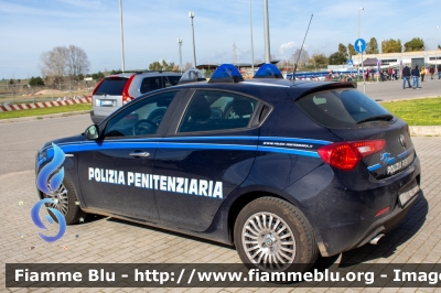 Alfa Romeo Nuova Giulietta restyle
Polizia Penitenziaria
Servizio Traduzioni e Piantonamenti
POLIZIA PENITENZIARIA 006 AG
Parole chiave: Alfa-Romeo / Nuova_Giulietta_restyle / POLIZIAPENITENZIARIA006AG